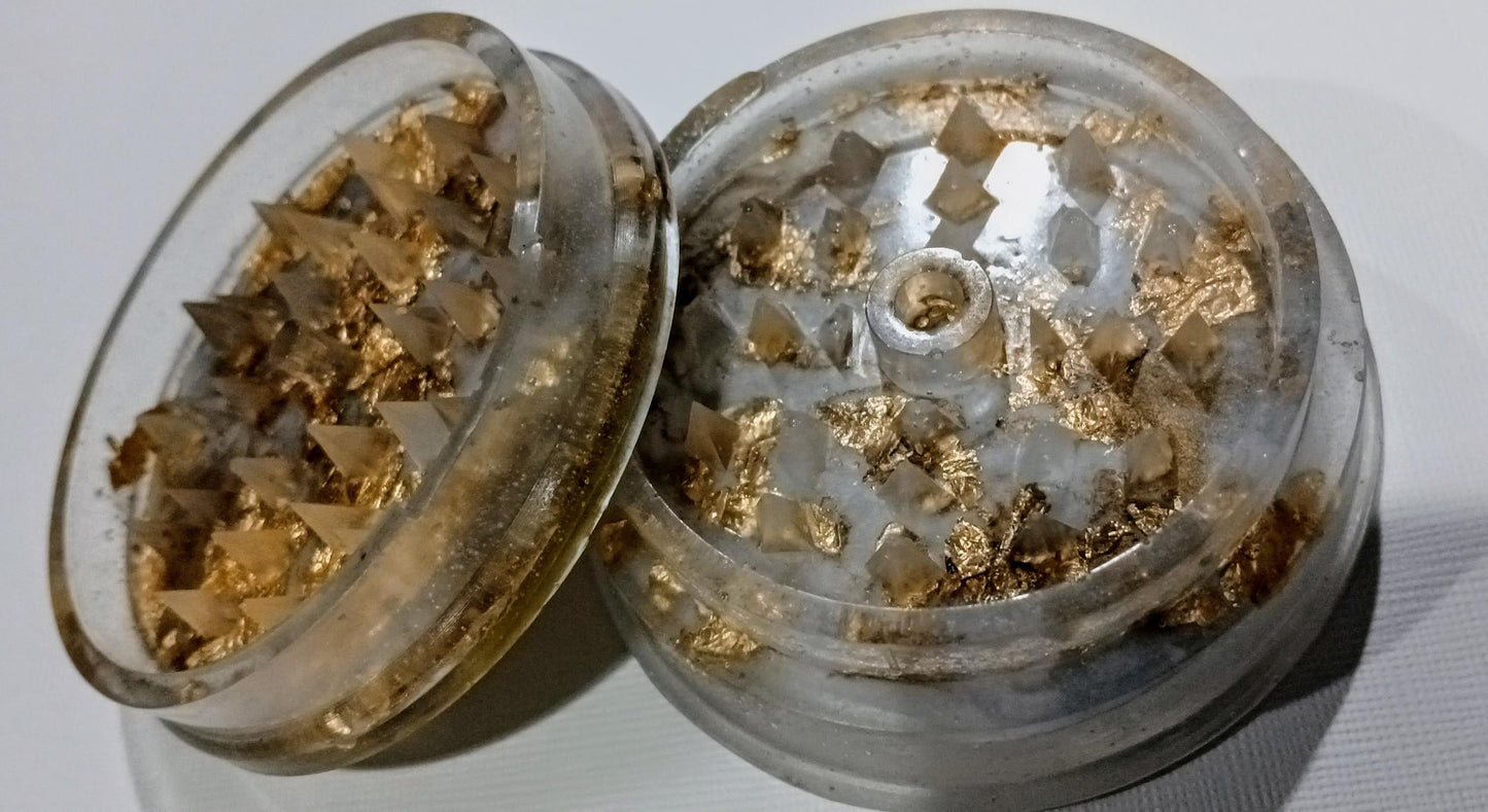 Handmade Epoxy Resin Grinder w/embedded Suicideboys photo. Clear Resin w/Gold Flake